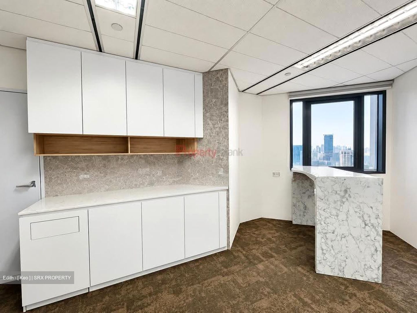 Bank Of China Building (D1), Office #628845641